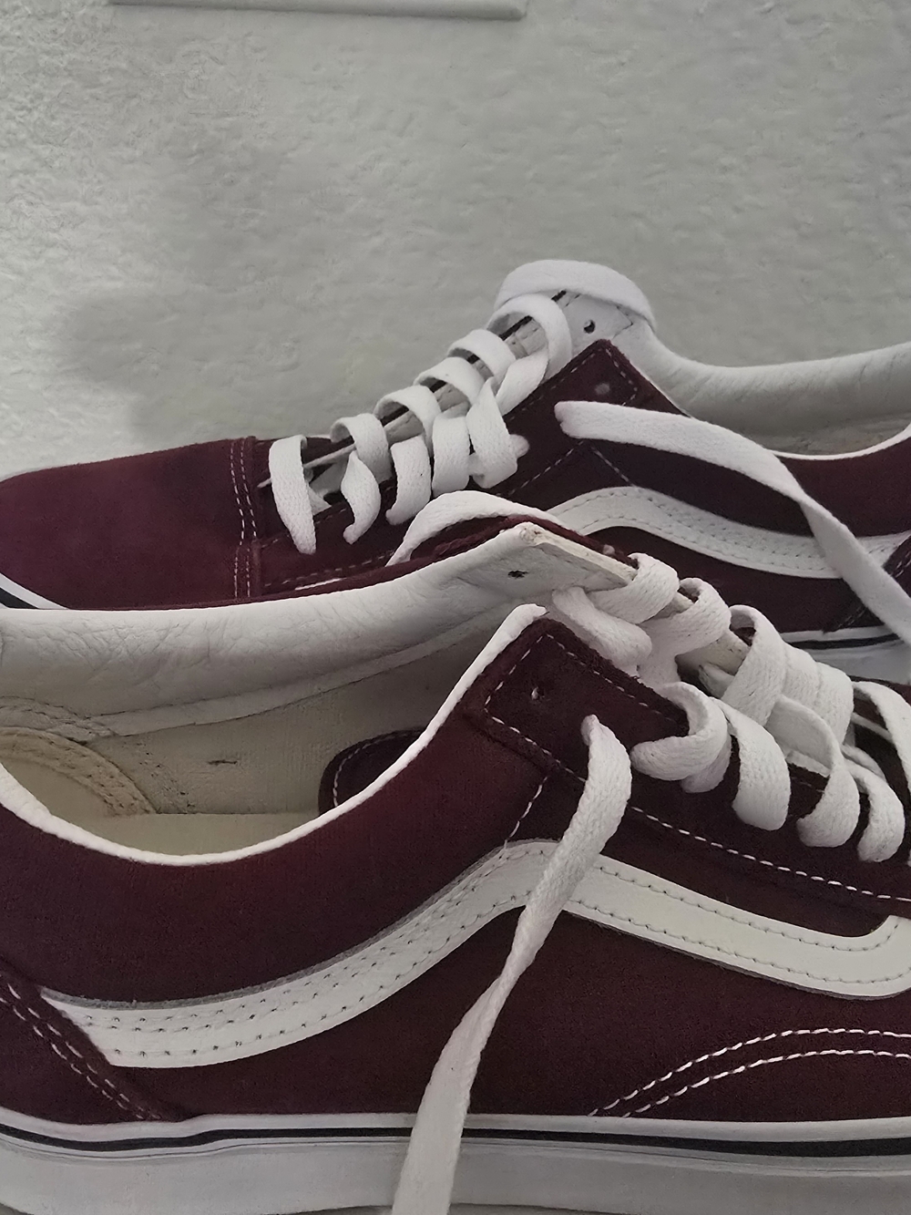Vans Old Skool Sneakers Red & White US 7.5 Like New